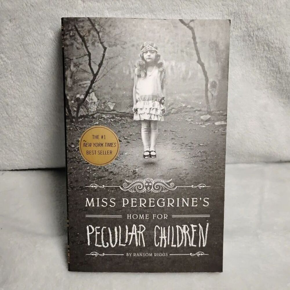 Miss Peregrine's Home for Peculiar Children book paperback